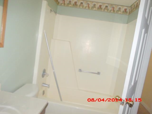 4208 Arch Ln, Woodburn, IN 46797 photo 7