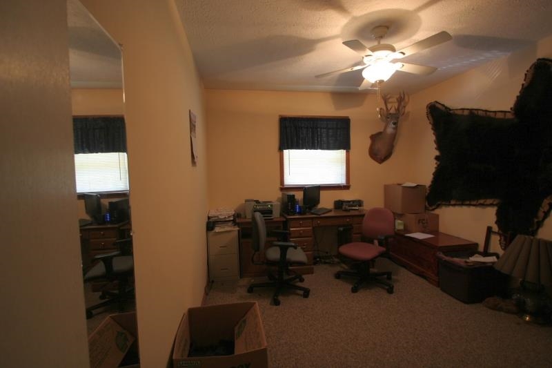 6443 Bledsoe Ln, Loogootee, IN 47553 photo 14