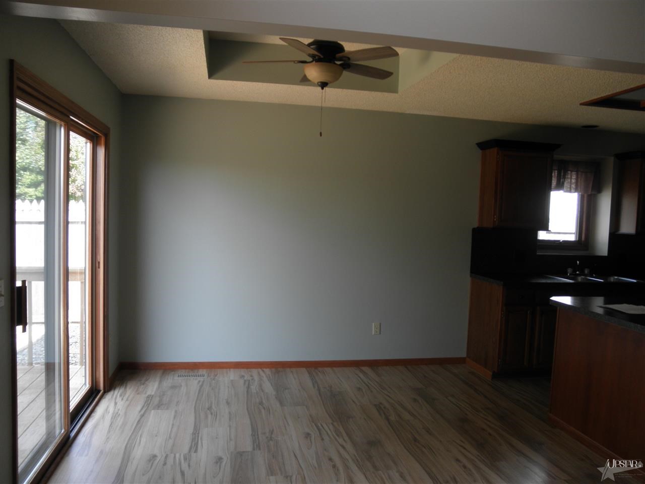 9409 Robin Meadow Pl, Fort Wayne, IN 46835 photo 3