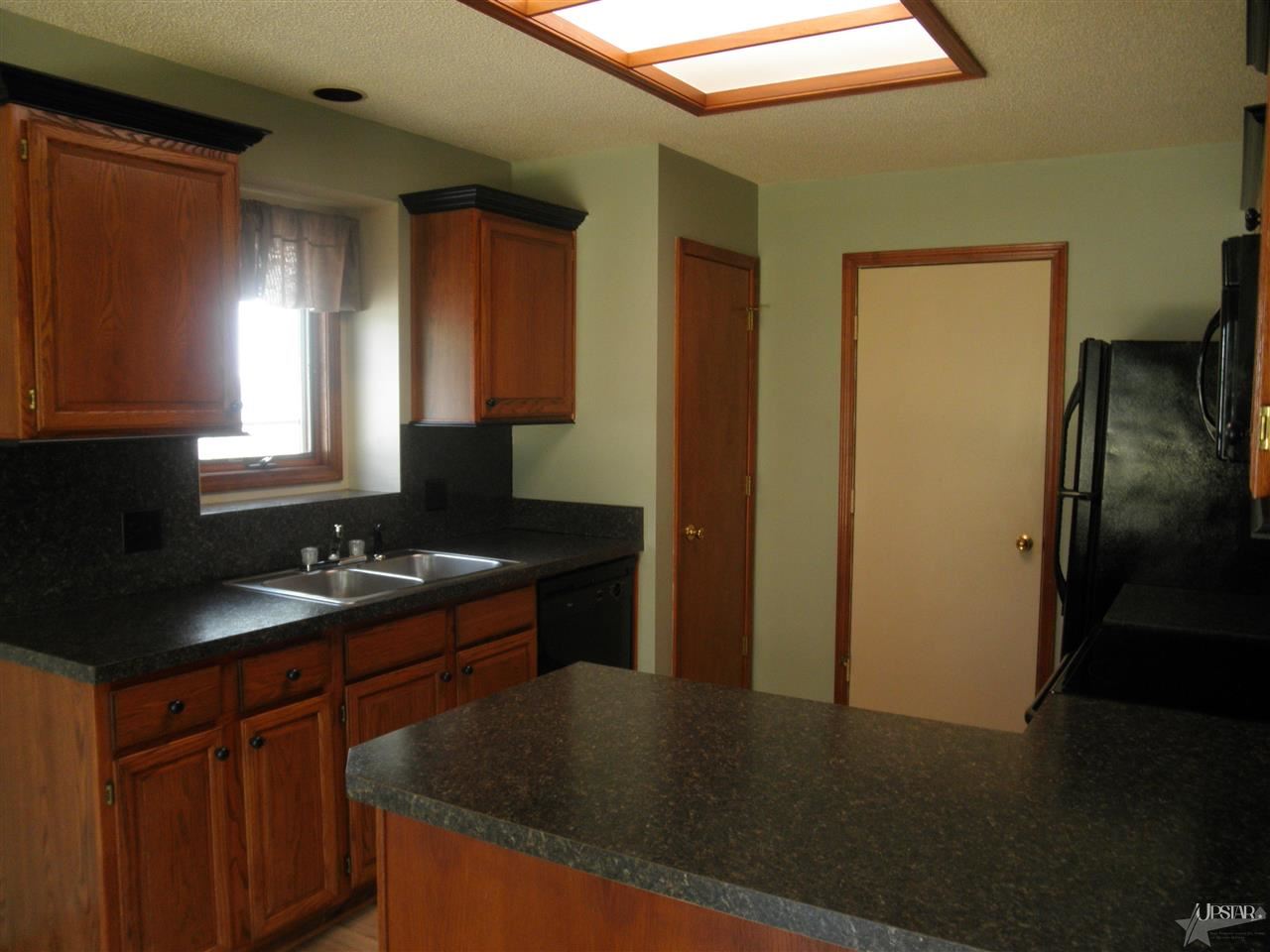 9409 Robin Meadow Pl, Fort Wayne, IN 46835 photo 5