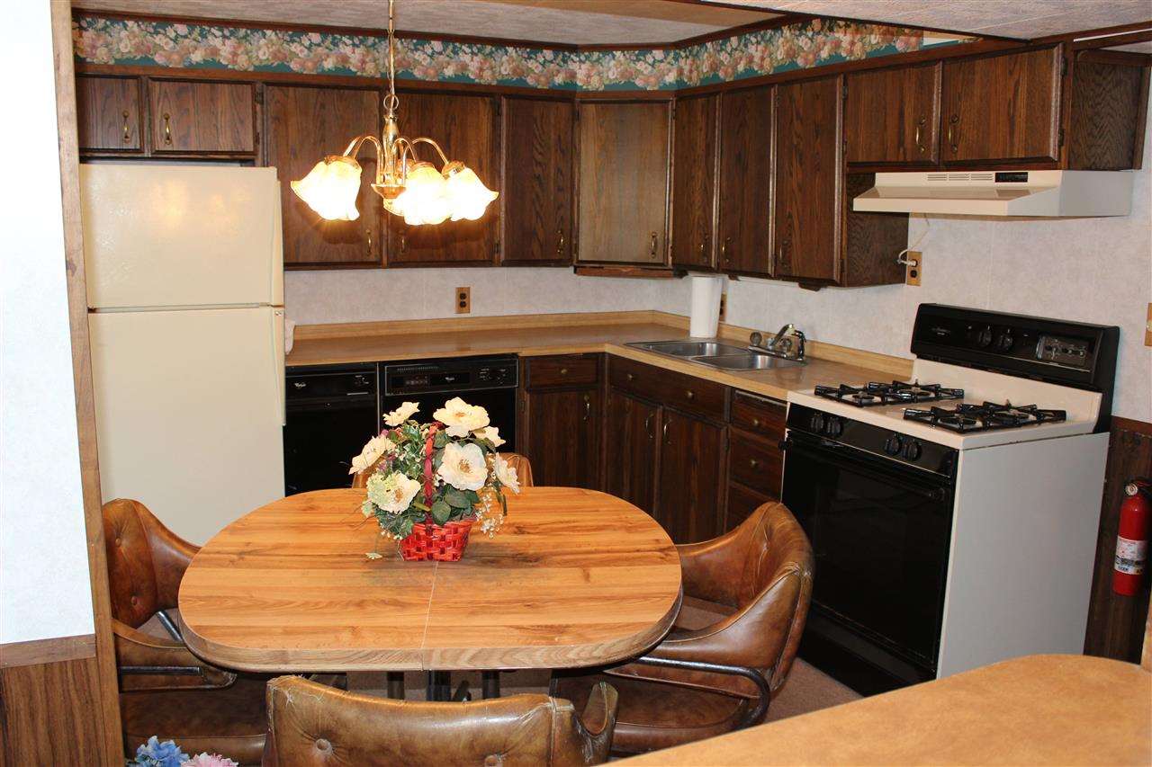 10502 N 800 E, Syracuse, IN 46567 photo 11