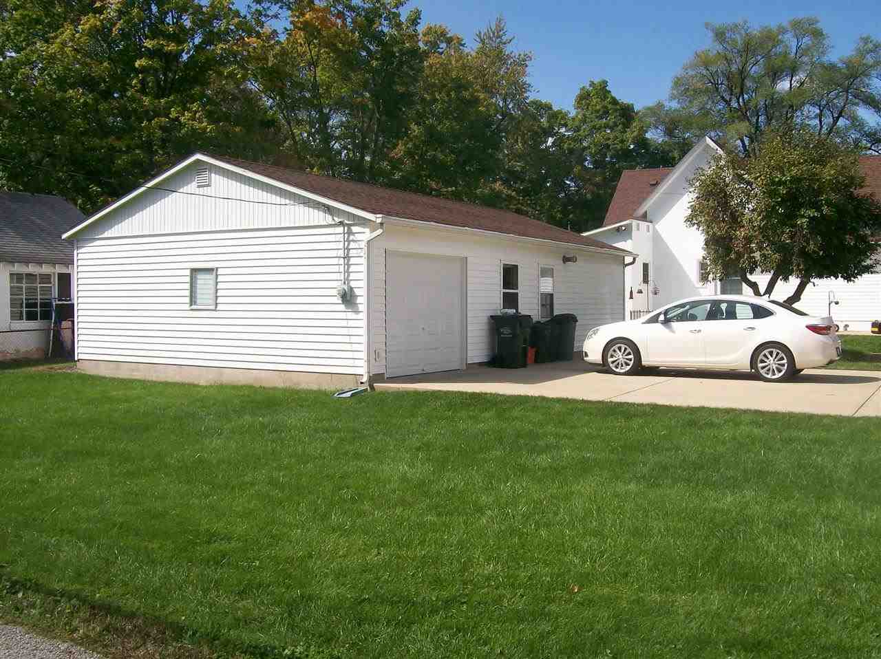 204 W Summit St, Delphi, IN 46923 photo 5