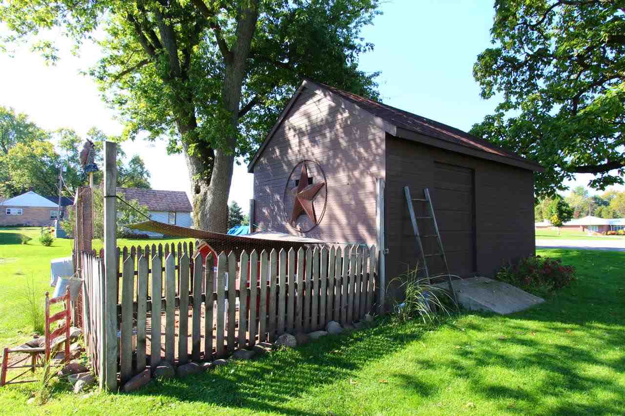 108 E Karr St, Buffalo, IN 47925 photo 26