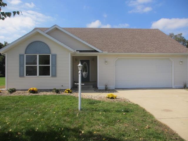 58071 Hooley Dr, Goshen, IN 46528 photo 1