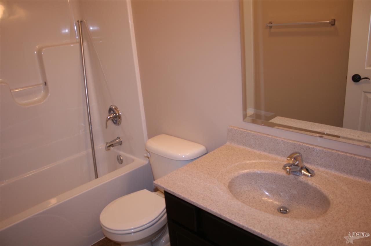 4803 Redwall Rim Passageway, Fort Wayne, IN 46808 photo 14