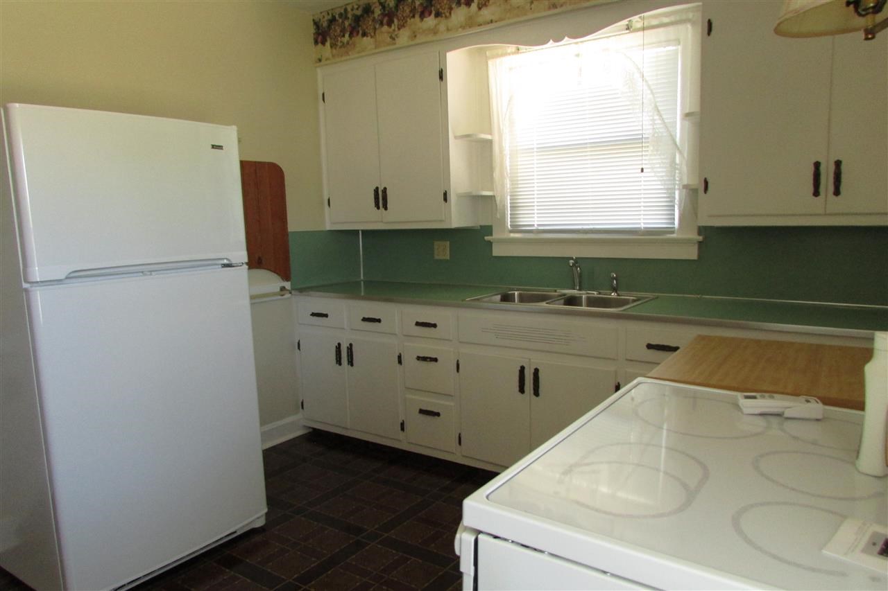 2024 E Franklin St, Evansville, IN 47711 photo 6