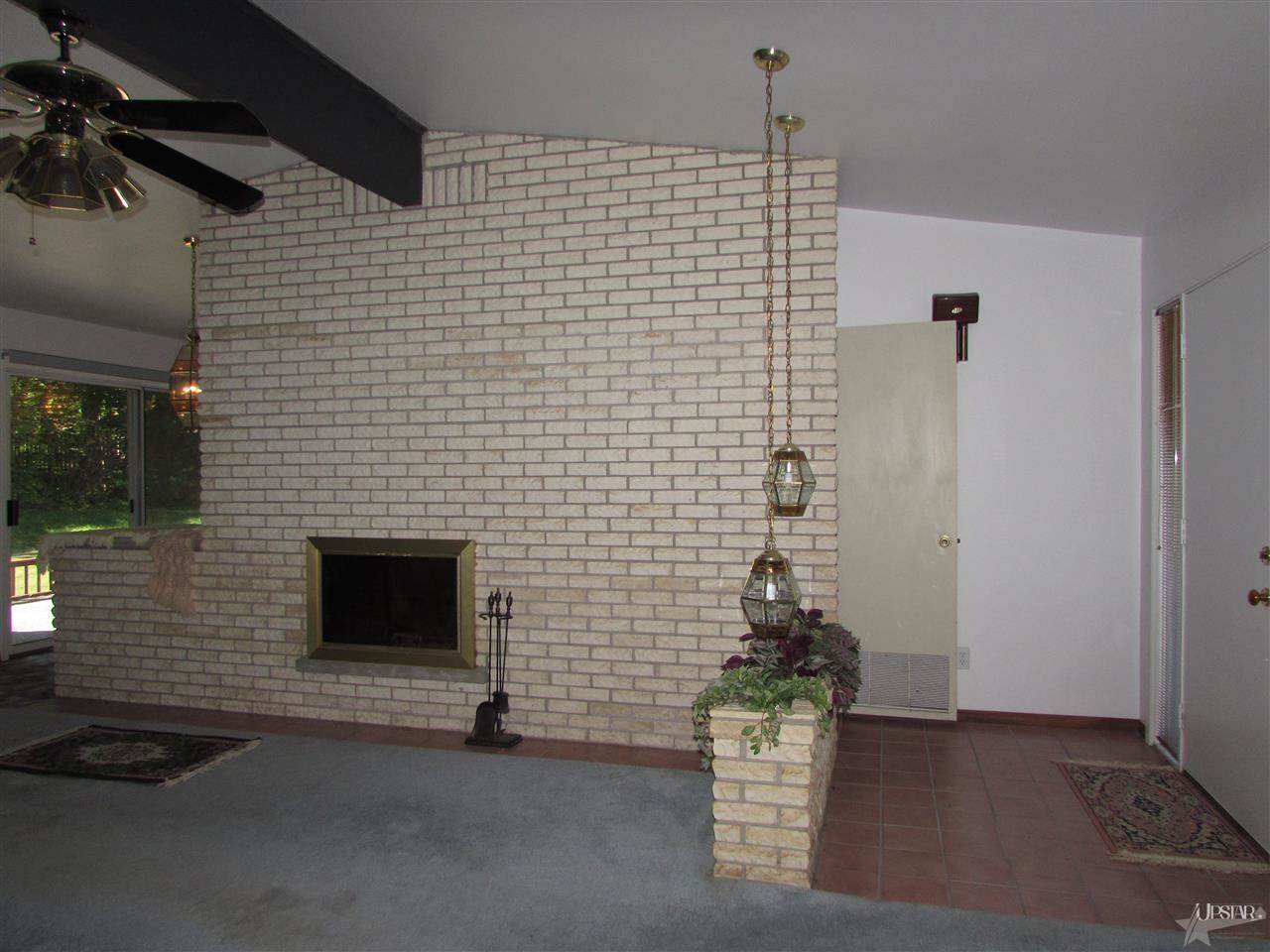 1300 E Ridgewood Dr, Columbia City, IN 46725 photo 2