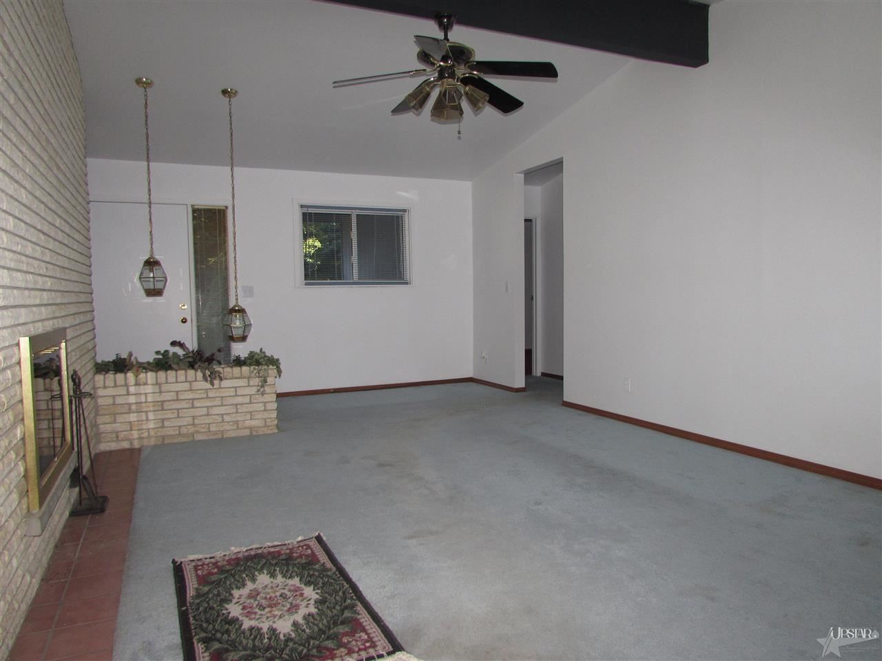 1300 E Ridgewood Dr, Columbia City, IN 46725 photo 3