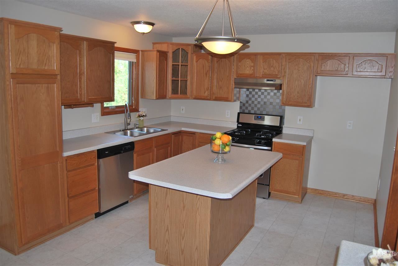 8035 Purple Sage Cv, Fort Wayne, IN 46804 photo 6