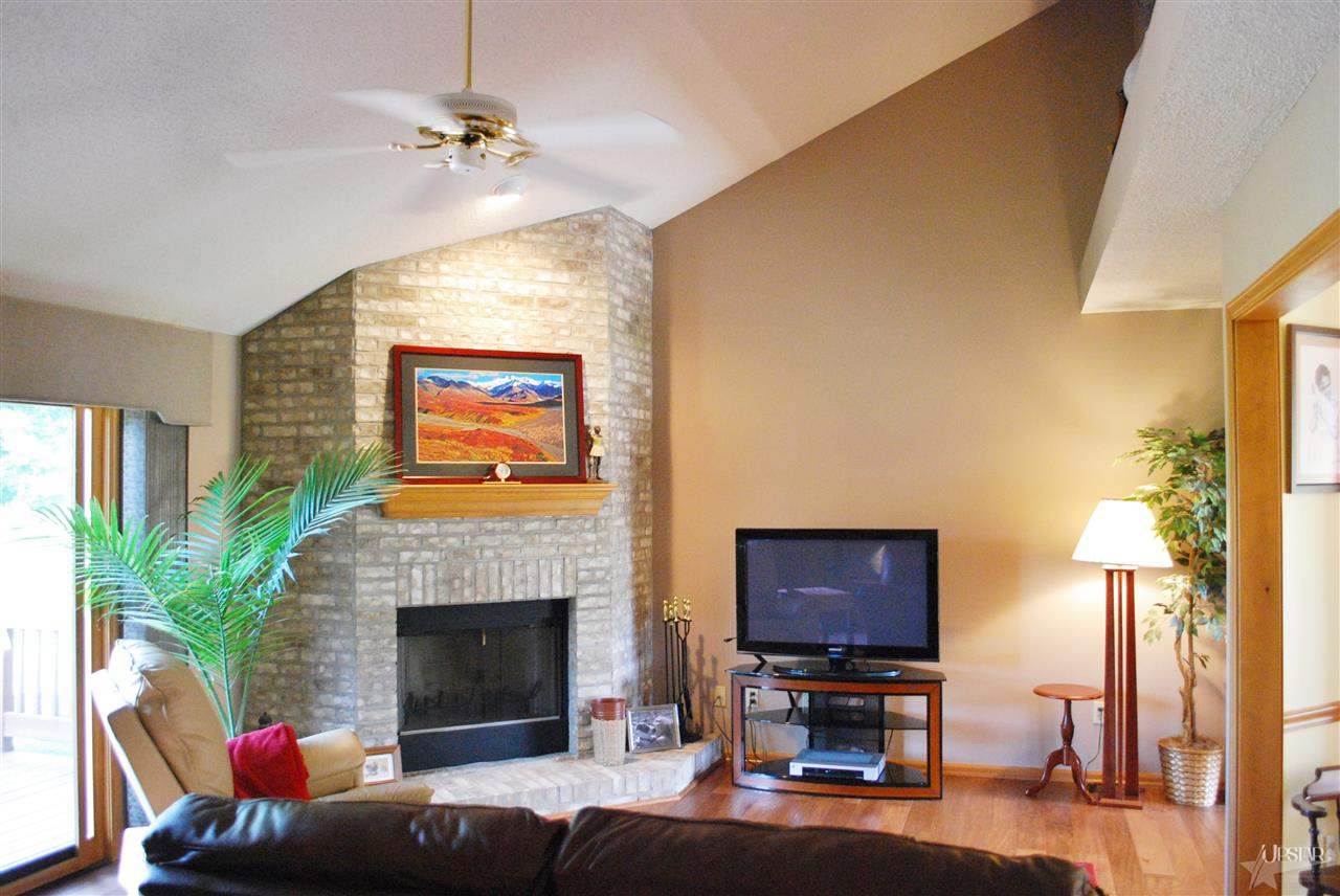 6415 Oak Bridge Pl, Fort Wayne, IN 46835 photo 5
