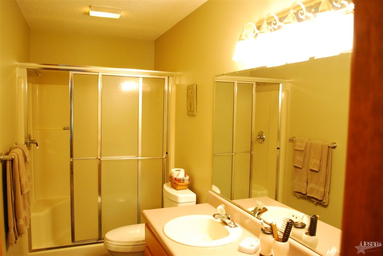6415 Oak Bridge Pl, Fort Wayne, IN 46835 photo 11
