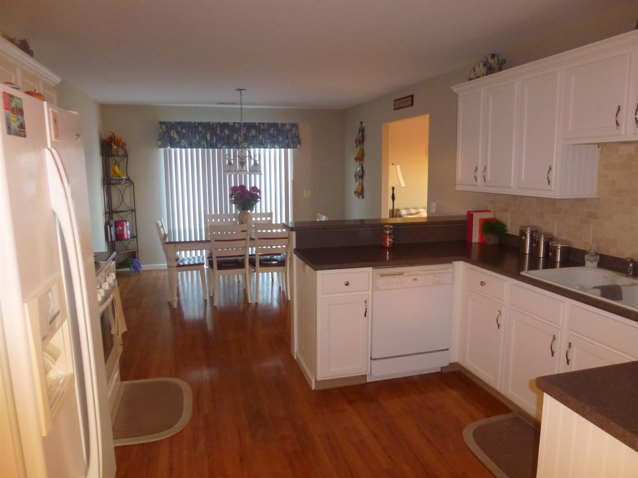 2830 Troutwood Dr, Fort Wayne, IN 46818 photo 4