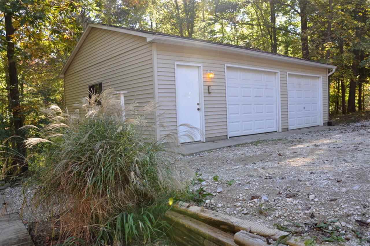 3902 E Stipp Rd, Bloomington, IN 47401 photo 3