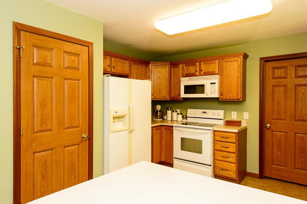 3481 W 650 S, Rossville, IN 46065 photo 6