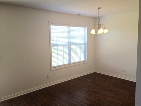 4949 Imperial Dr, Newburgh, IN 47630 photo 6