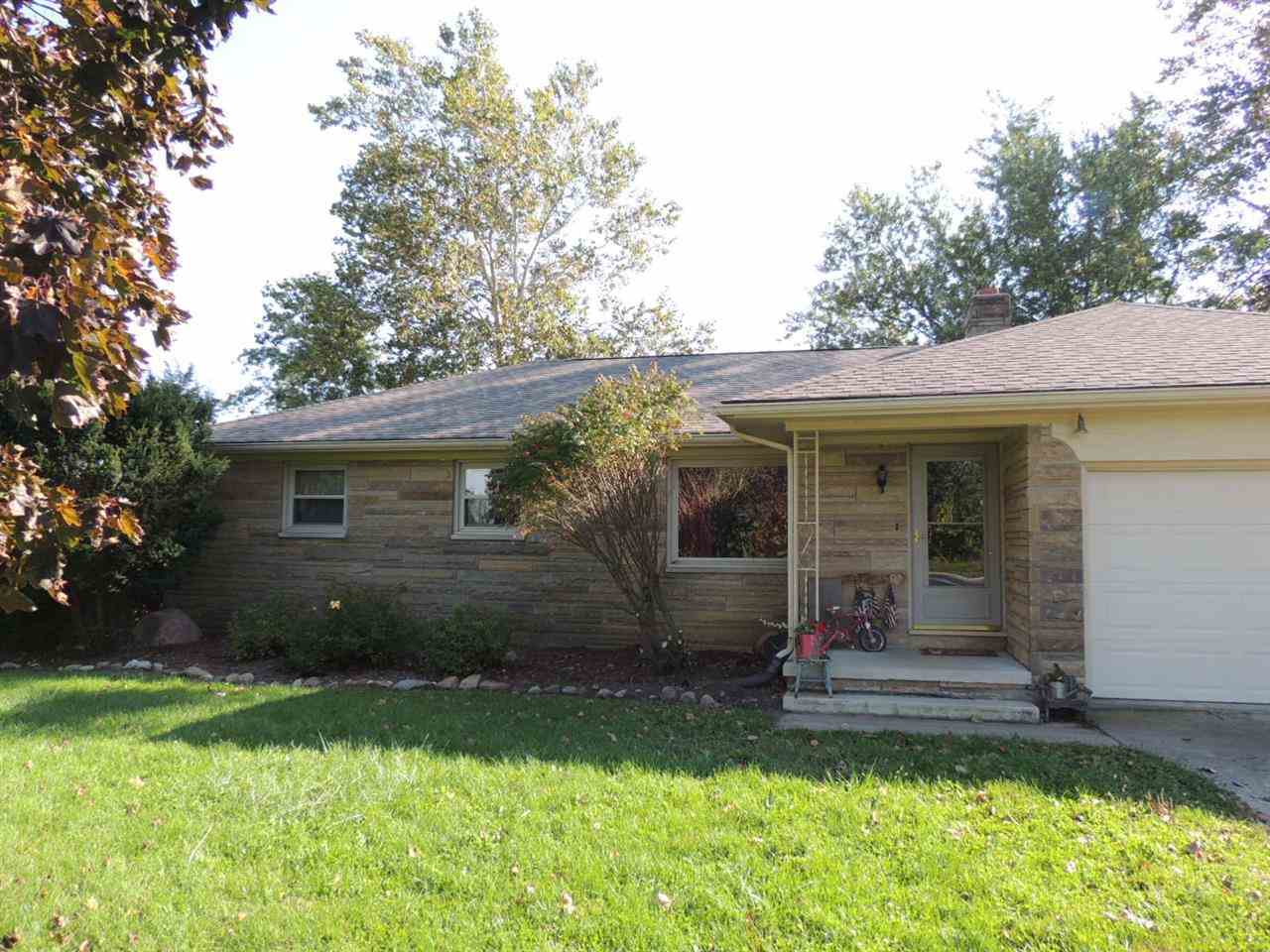 8931 W State Road 26, Rossville, IN 46065 photo 2