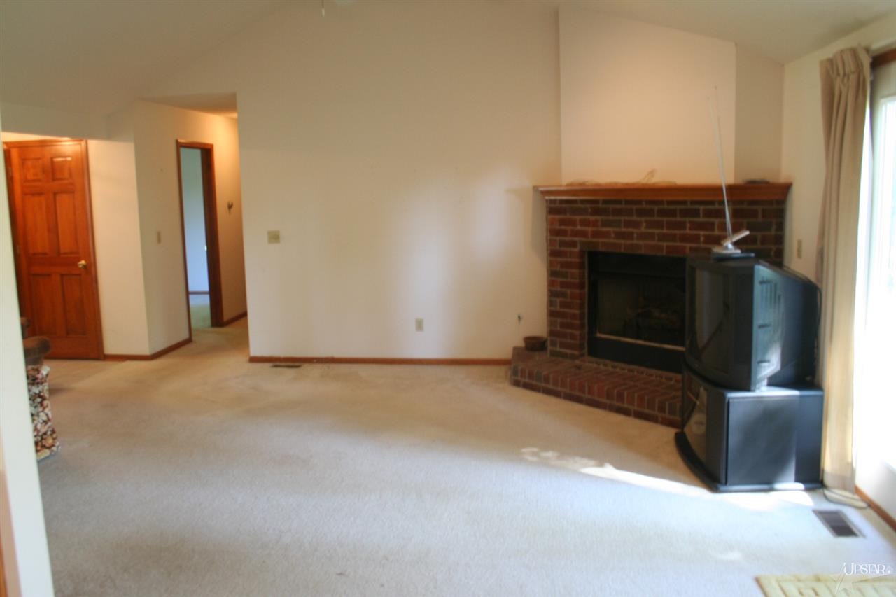 2801 Hunter Rd, Huntertown, IN 46748 photo 7