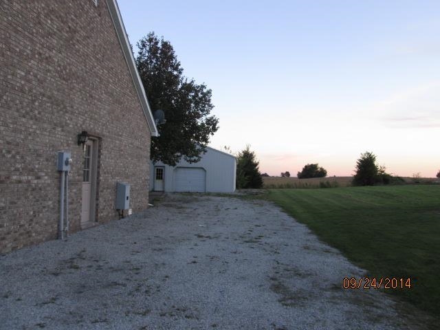 329 W 550 N, Kokomo, IN 46901 photo 3