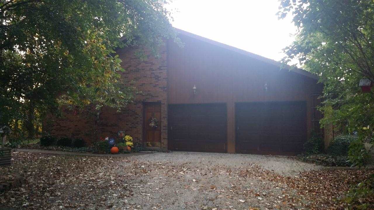768 S 100 E, Portland, IN 47371 photo 2