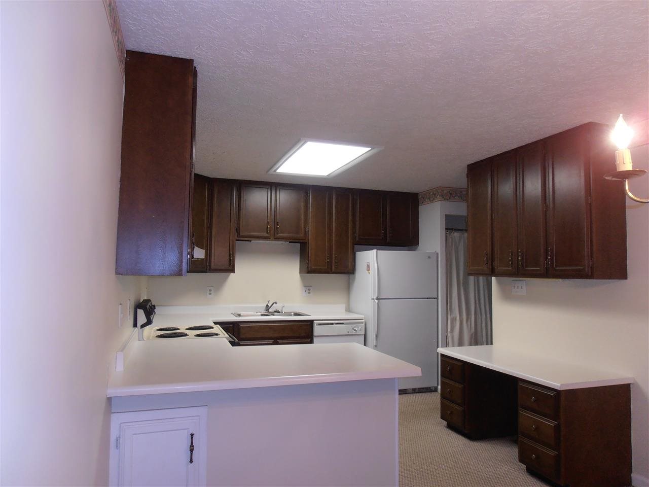 3312 S Commons Dr, Bloomington, IN 47401 photo 2