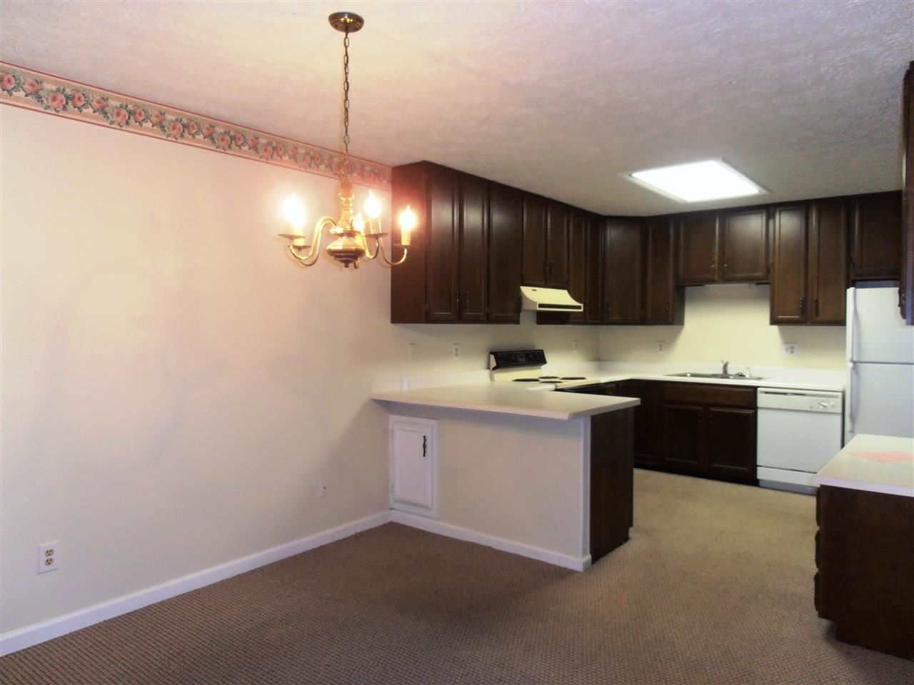 3312 S Commons Dr, Bloomington, IN 47401 photo 3