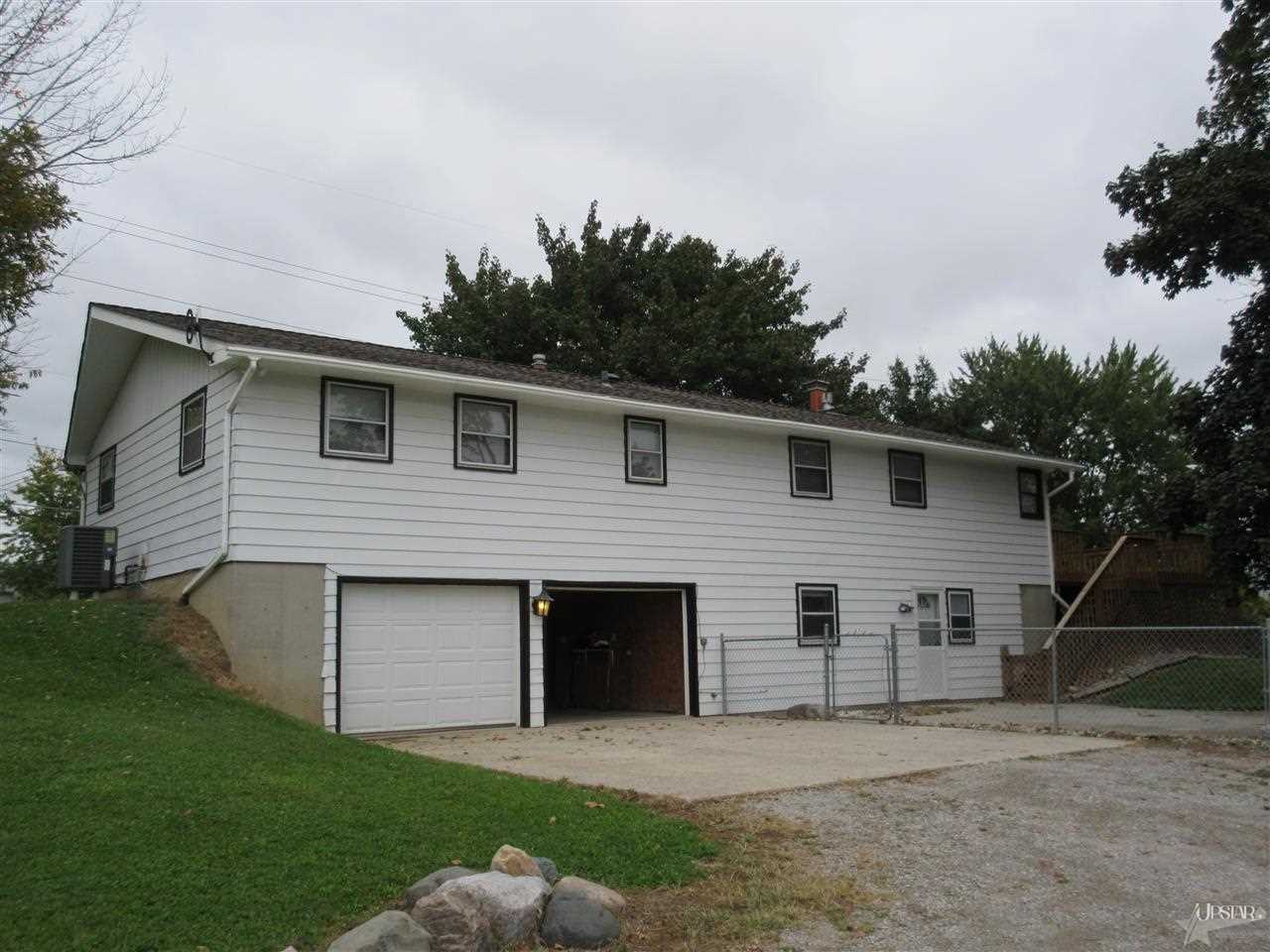707 Louisedale Dr, Fort Wayne, IN 46808 photo 2