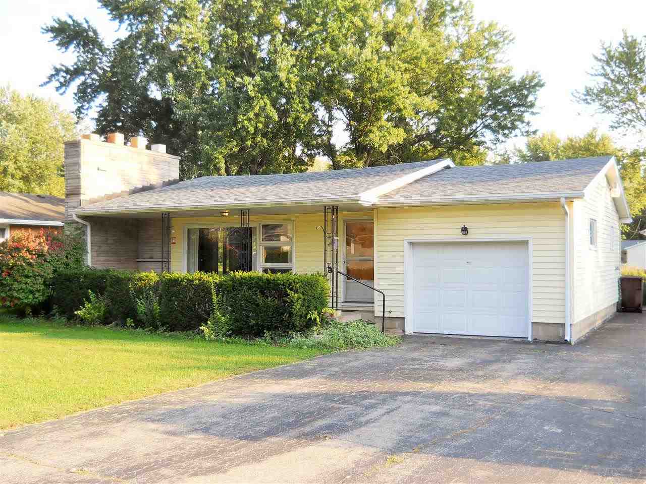 712 E 48th St, Marion, IN 46952 photo 1