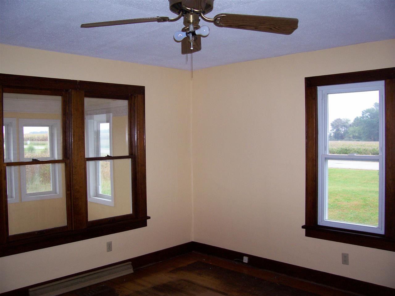 10701 Iris Rd, Plymouth, IN 46563 photo 7