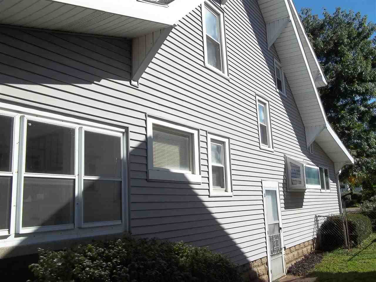 310 N Washington St, Marion, IN 46952 photo 2