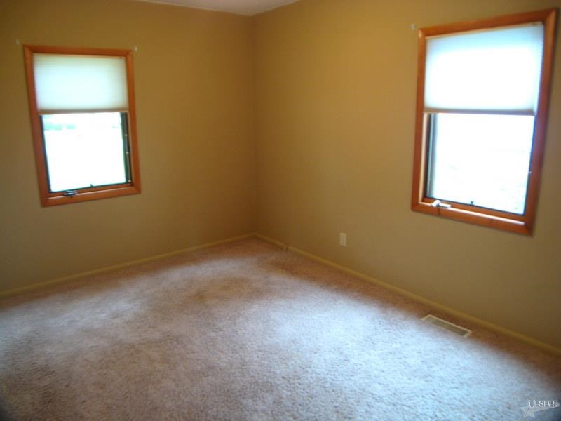 6530 Maywood Cir, Fort Wayne, IN 46819 photo 10