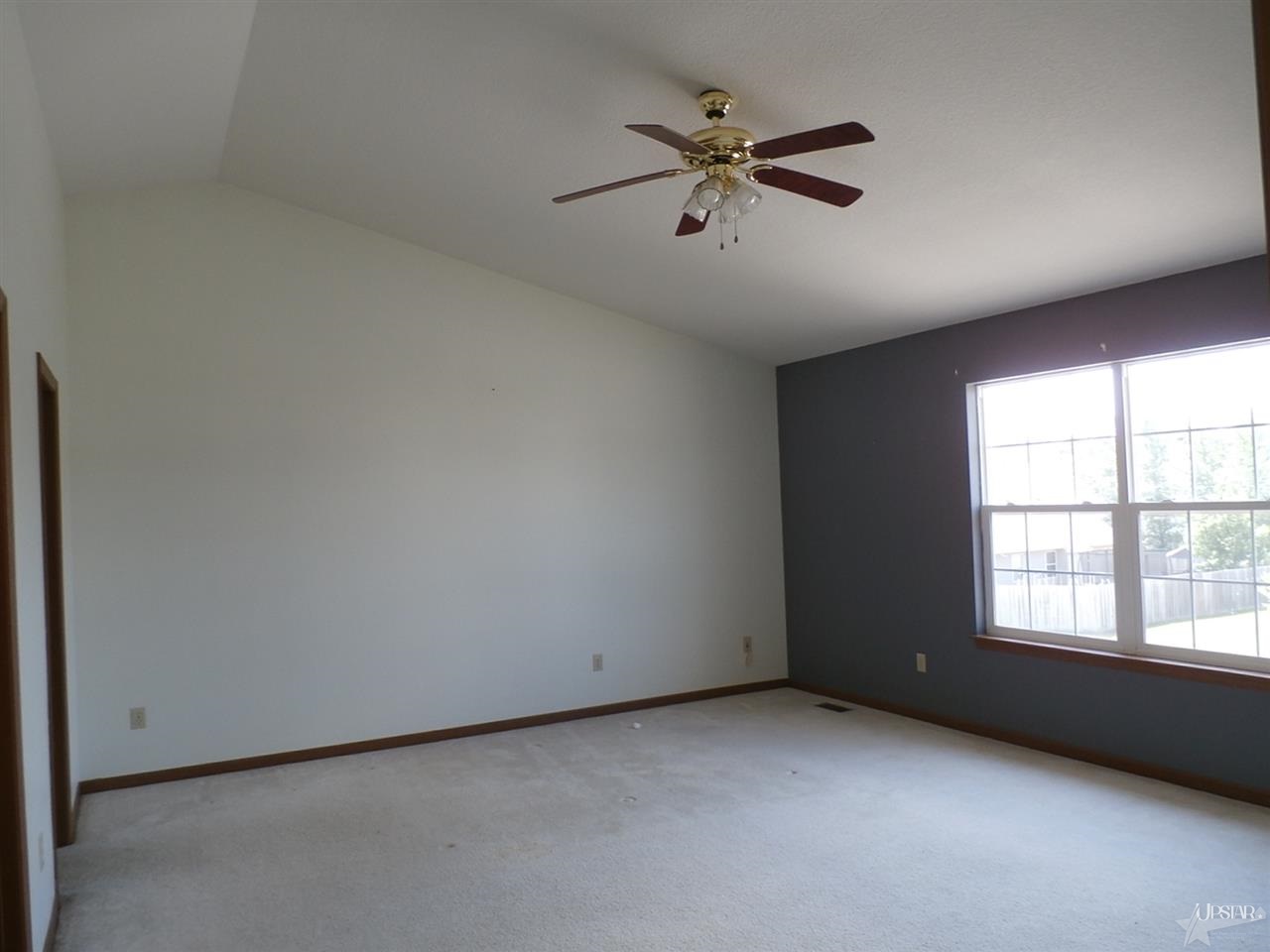 12530 Ivanhoe Ln, Fort Wayne, IN 46804 photo 11