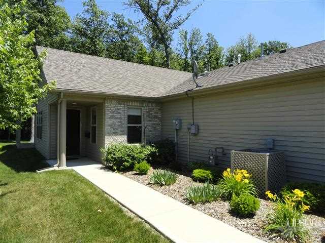 1235 Oak Grove Pl, Decatur, IN 46733 photo 2