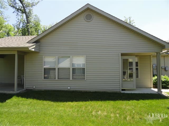 1235 Oak Grove Pl, Decatur, IN 46733 photo 3