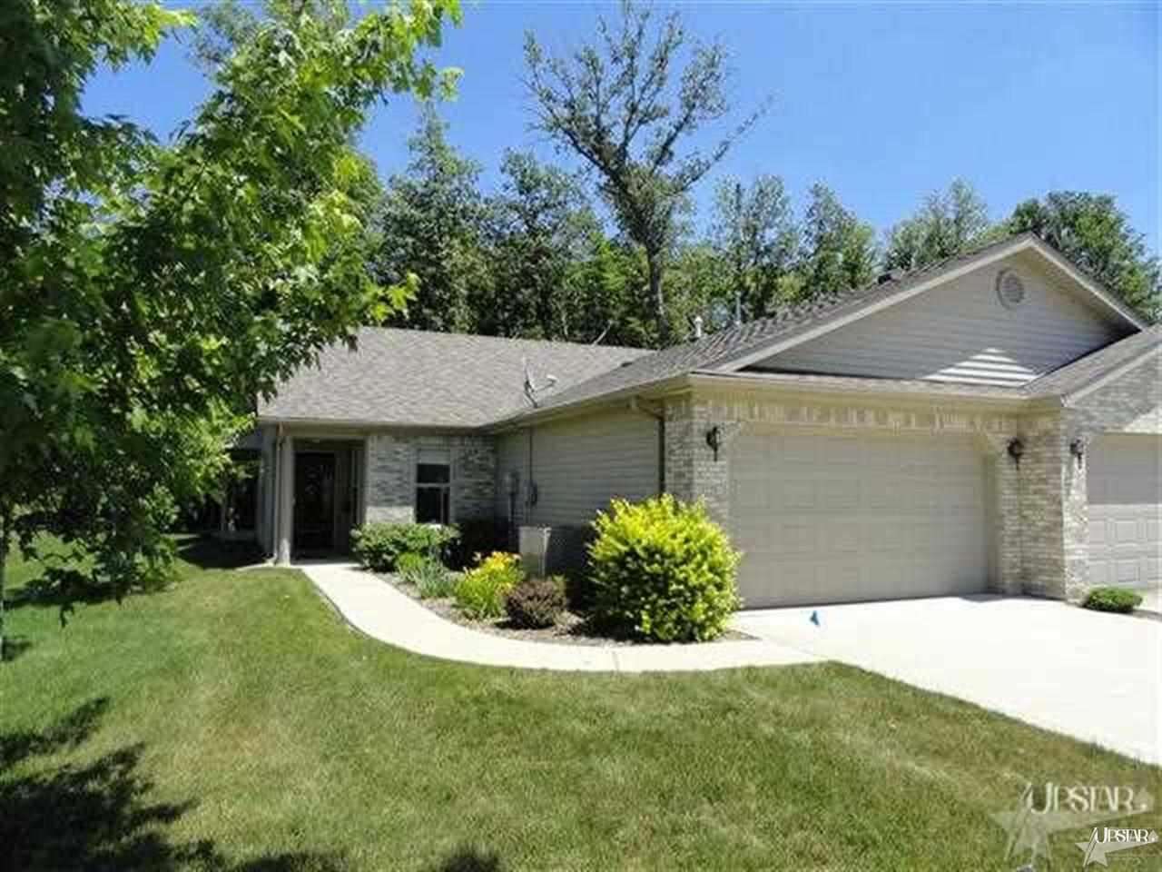 1235 Oak Grove Pl, Decatur, IN 46733 photo 1