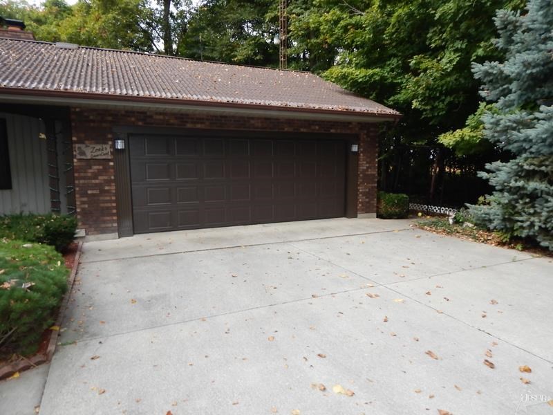 4040 S Meridian Rd, Bluffton, IN 46714 photo 2