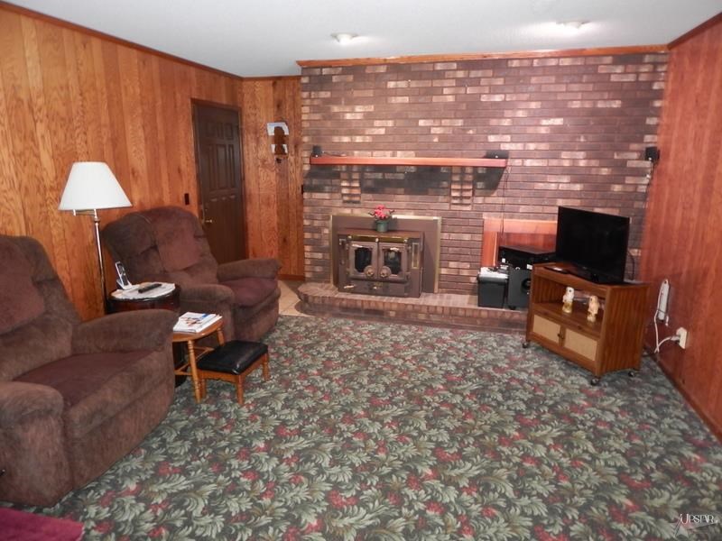 4040 S Meridian Rd, Bluffton, IN 46714 photo 7