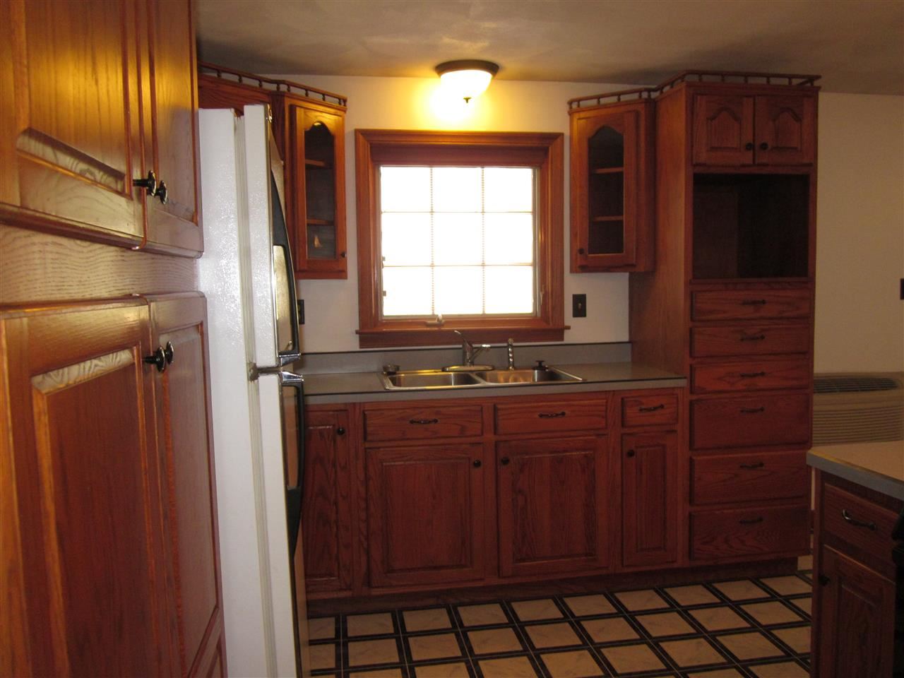 572 W 43rd St, Jasper, IN 47546 photo 7