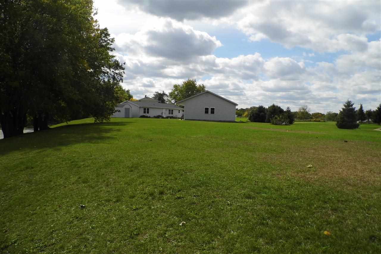 3145 E 600 N, Howe, IN 46746 photo 9