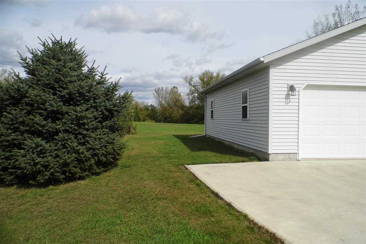 3145 E 600 N, Howe, IN 46746 photo 7