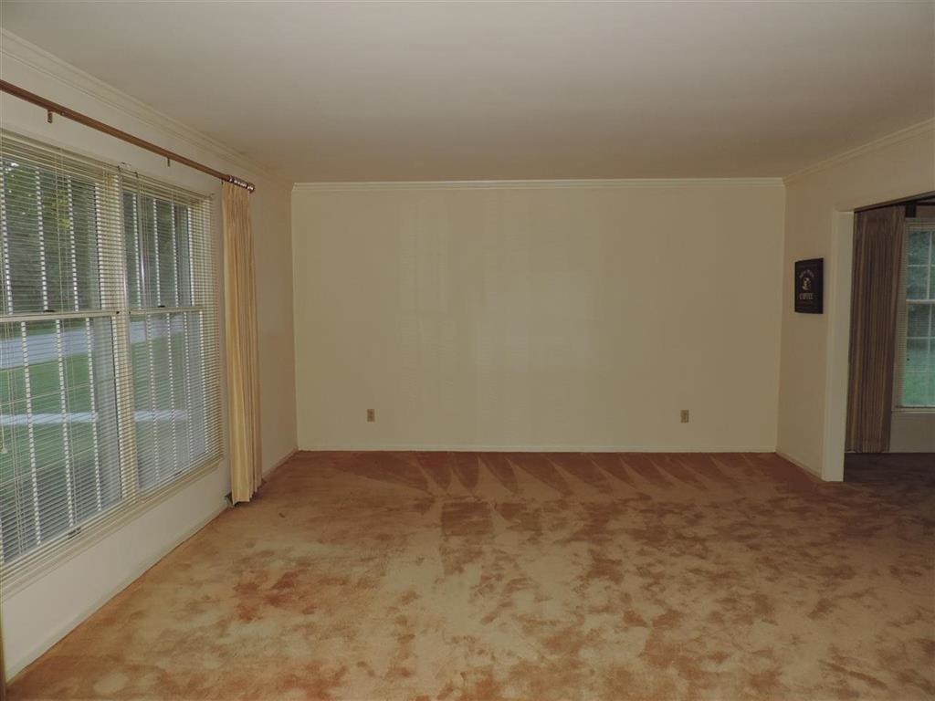 1929 E Southdowns Dr, Bloomington, IN 47401 photo 4
