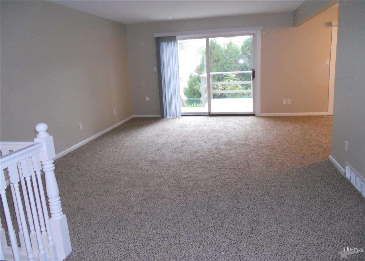 6825 Heatherton Dr, Fort Wayne, IN 46819 photo 7