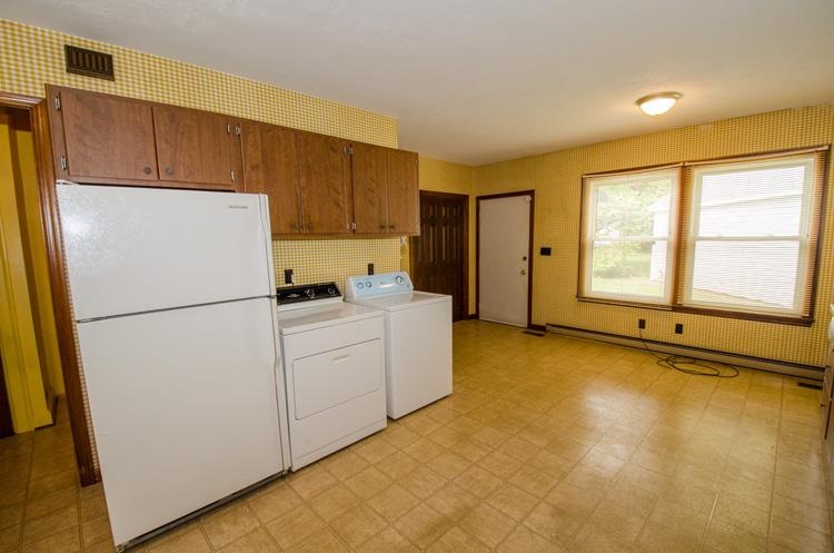 1853 Wilber St, South Bend, IN 46628 photo 17