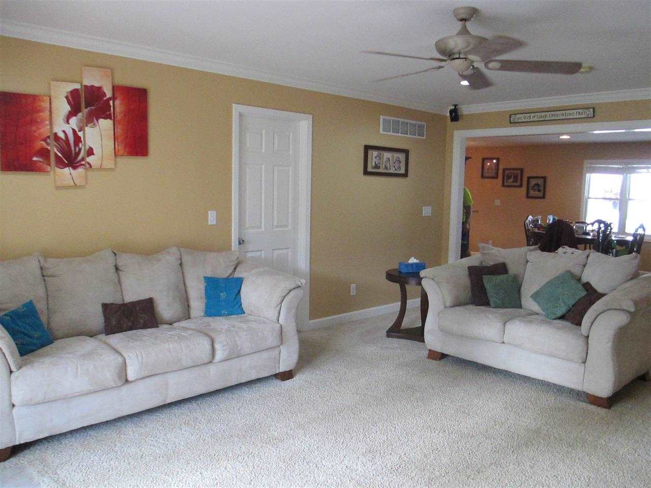 11426 Darmstadt Rd, Evansville, IN 47725 photo 9
