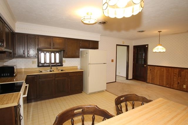 4605 W Royerton Rd, Muncie, IN 47304 photo 8