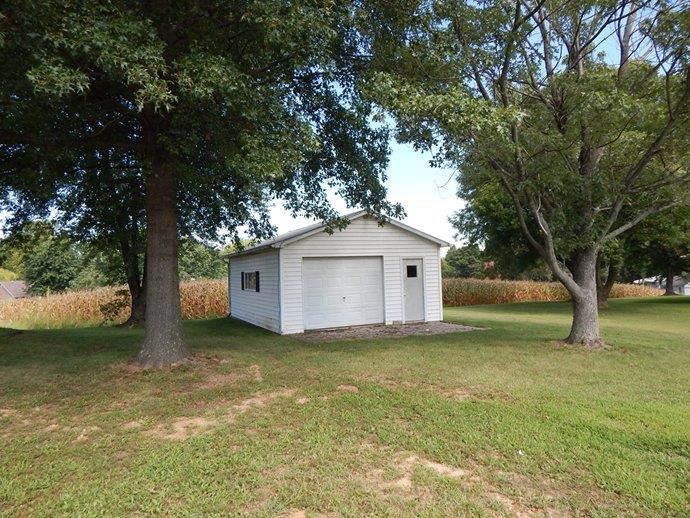 10825 Highway 66, Wadesville, IN 47638 photo 11
