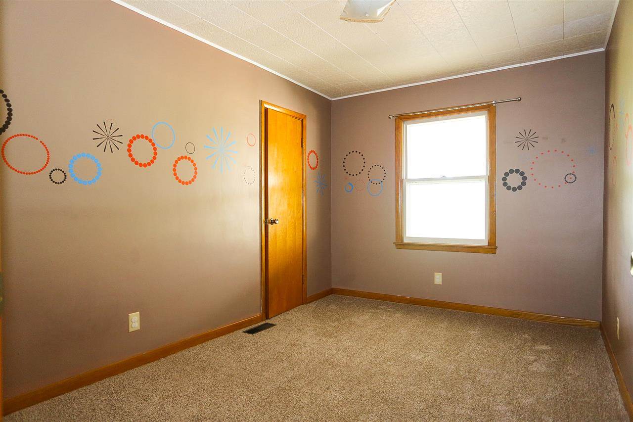 718 Schuetter Rd, Jasper, IN 47546 photo 11