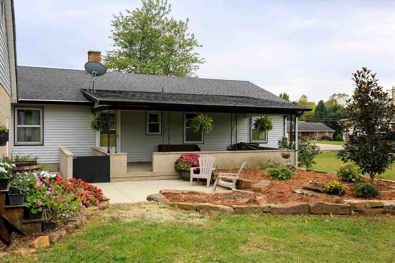 718 Schuetter Rd, Jasper, IN 47546 photo 4