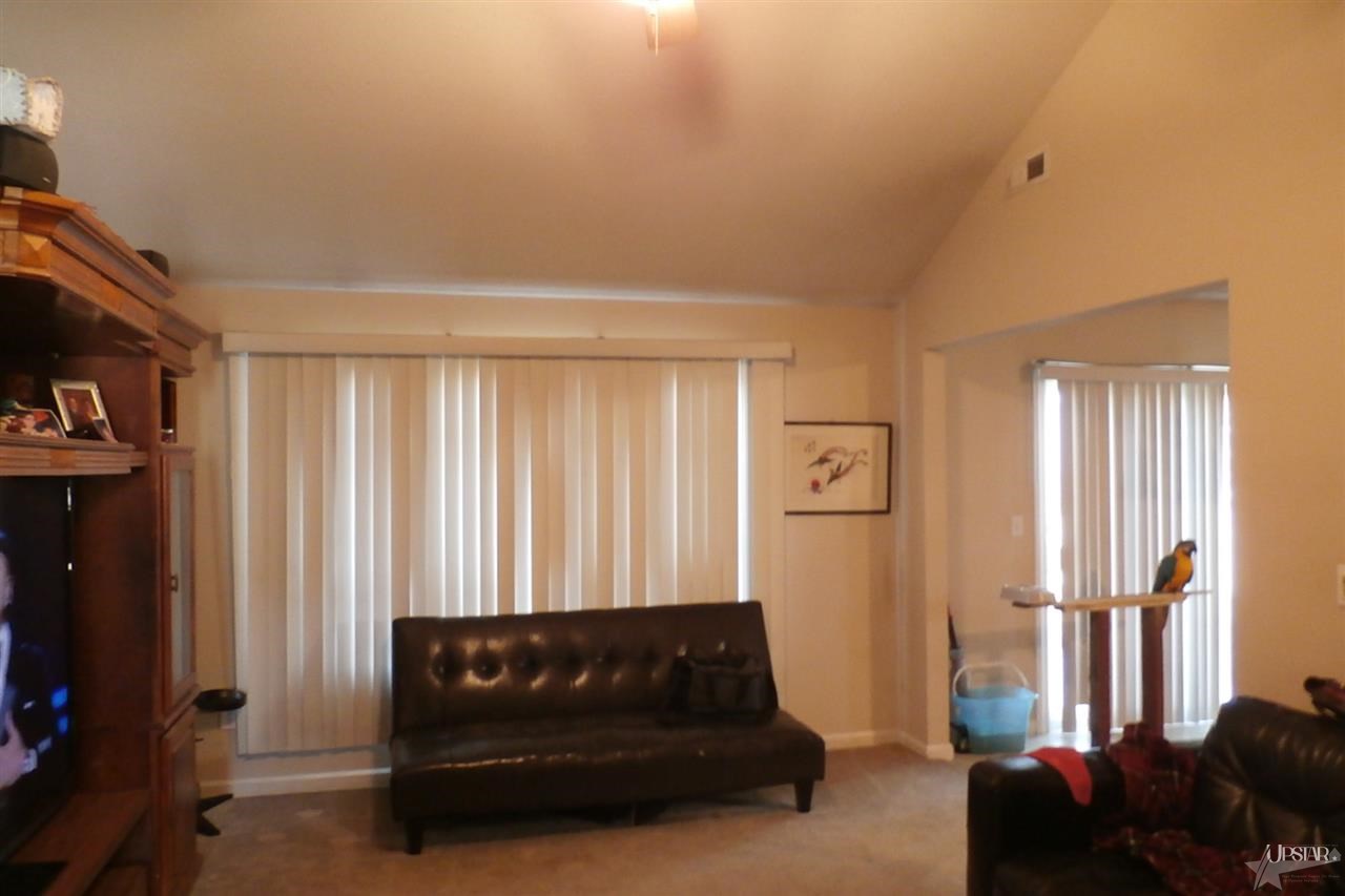 16325 Sunflower Blvd, Harlan, IN 46743 photo 3
