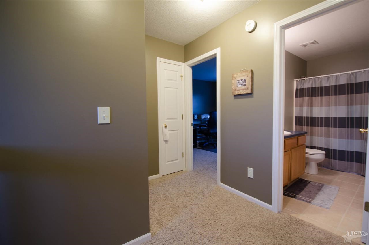 1737 Clifty Pkwy, Fort Wayne, IN 46808 photo 13