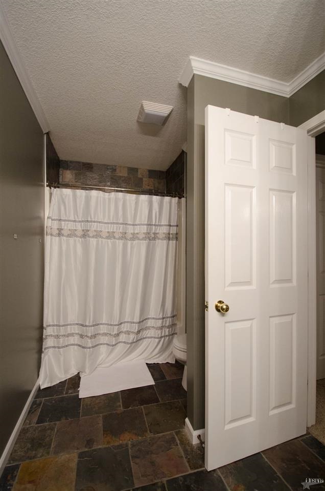 1737 Clifty Pkwy, Fort Wayne, IN 46808 photo 17